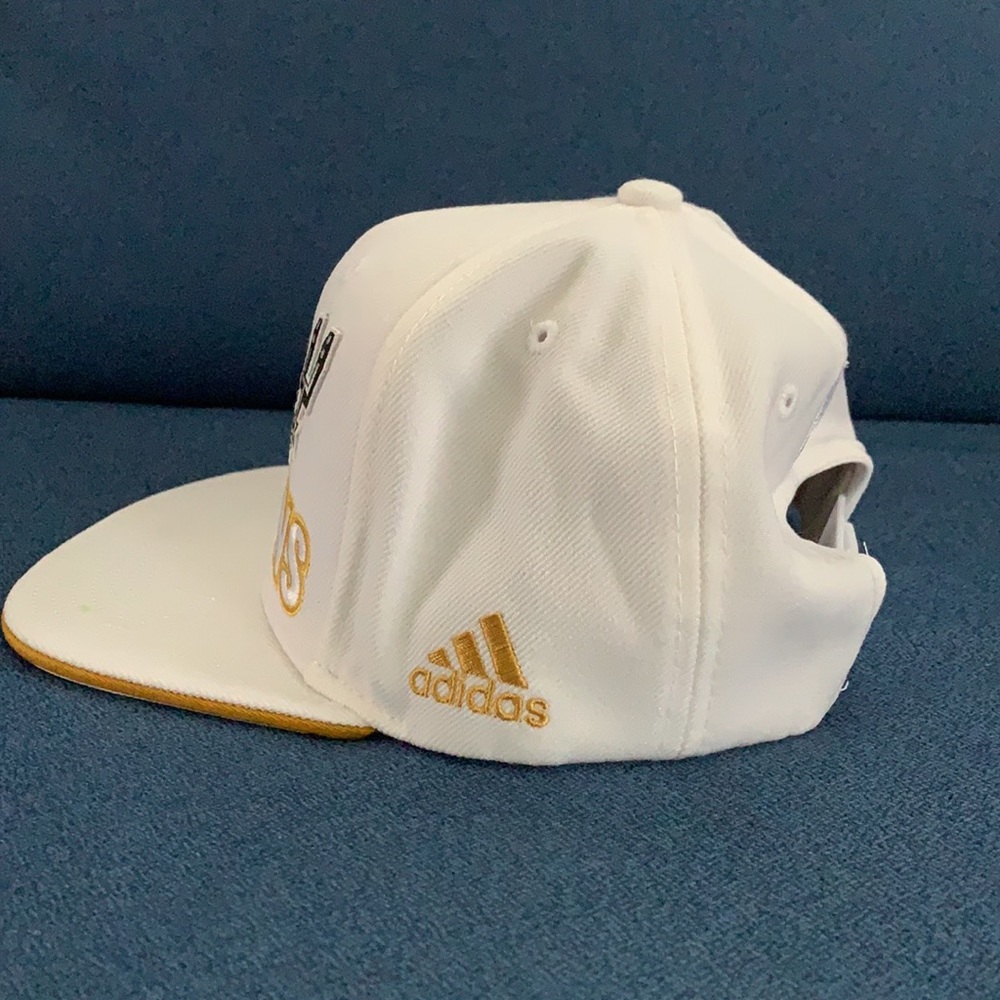 San Antonio Spurs 2014 NBA Champions Cap - Picture 5 of 16